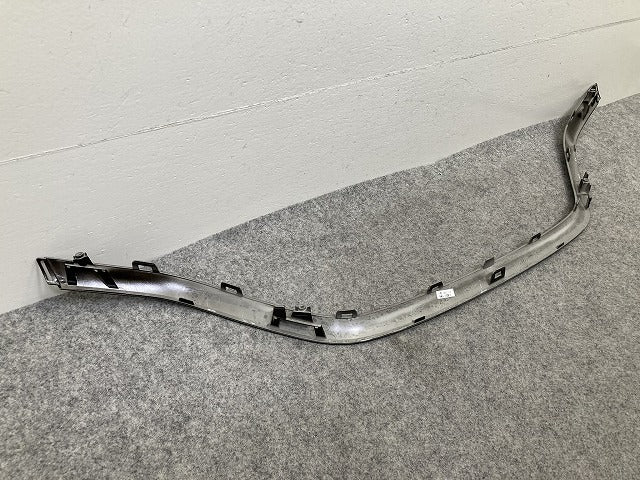 新品!キャプチャー HJ/HJBH5H/HJBH4MH 純正 フロント グリルモール/ラジエーターグリルモール 620785509R ブラック ルノー(150878)