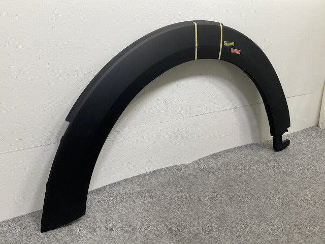 新品!F55/F56/F57 クーパー 純正 左 フロント フェンダーアーチモール/オーバーフェンダー 5177 7 300 819 51777300819 素地 MINI(150882)