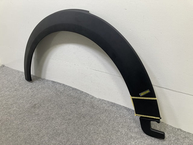 新品!F55/F56/F57 クーパー 純正 左 フロント フェンダーアーチモール/オーバーフェンダー 5177 7 300 819 51777300819 素地 MINI(150887)
