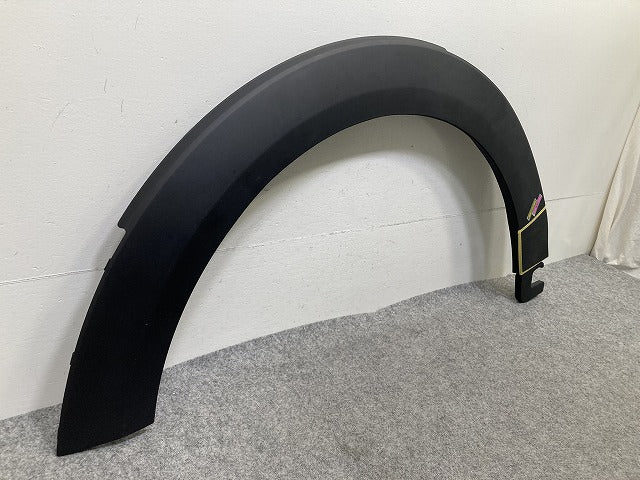 新品!F55/F56/F57 クーパー 純正 左 フロント フェンダーアーチモール/オーバーフェンダー 5177 7 300 819 51777300819 素地 MINI(150888)