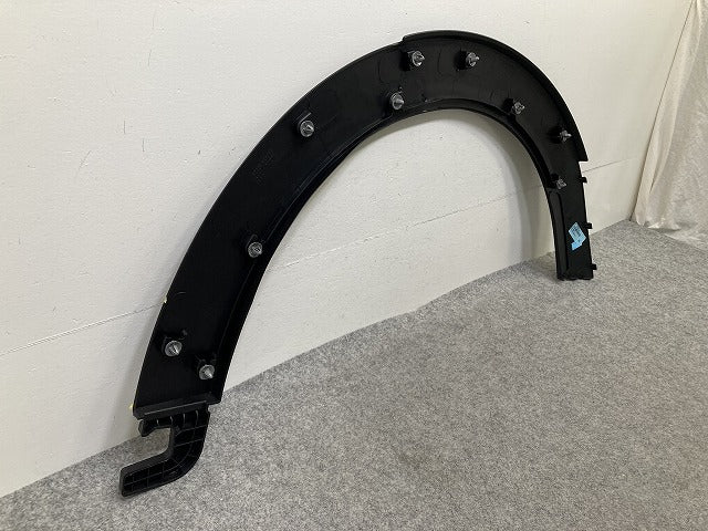 新品!F55/F56/F57 クーパー 純正 左 フロント フェンダーアーチモール/オーバーフェンダー 5177 7 300 819 51777300819 素地 MINI(150890)