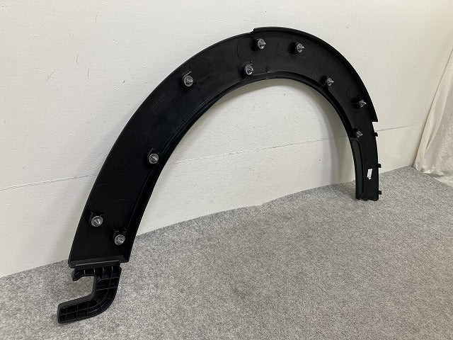 新品!F55/F56/F57 クーパー 純正 左 フロント フェンダーアーチモール/オーバーフェンダー 5177 7 300 819 51777300819 素地 MINI(150893)