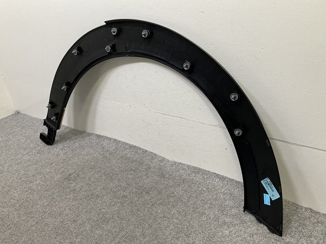 新品!F55/F56/F57 クーパー 純正 左 フロント フェンダーアーチモール/オーバーフェンダー 5177 7 300 819 51777300819 素地 MINI(150894)