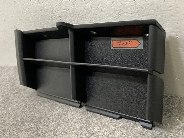 新品!5シリーズ E39 純正 フロント バンパー グリル ロア サイドグリル 51.11-8235638.9 51118235638 素地 BMW(150913)