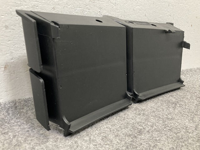 新品!5シリーズ E39 純正 フロント バンパー グリル ロア サイドグリル 51.11-8235638.9 51118235638 素地 BMW(150913)