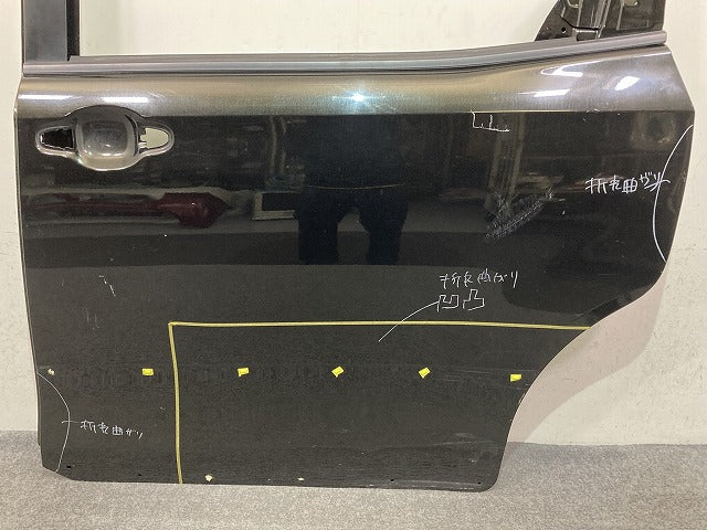 ヴォクシー/ノア 80系/ZRR80/ZRR85/ZWR80 純正 左 リア スライド ドア LH イナズマスパーキングブラックガラスフレーク 224 トヨタ(150927)