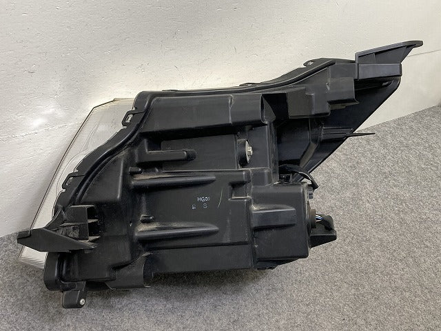 ルーミー M900A/M910A 純正 前期 右 ヘッドライト/ランプ レベライザーLED RH STANLEY W3918 81130-B1220 トヨタ(150929)