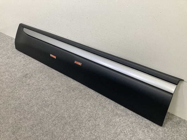 新品!レンジローバー/イヴォーク L538 純正 左 フロント ドア モール/ロアモール BJ32-21065 LR080342 素地 ランドローバー(150935)