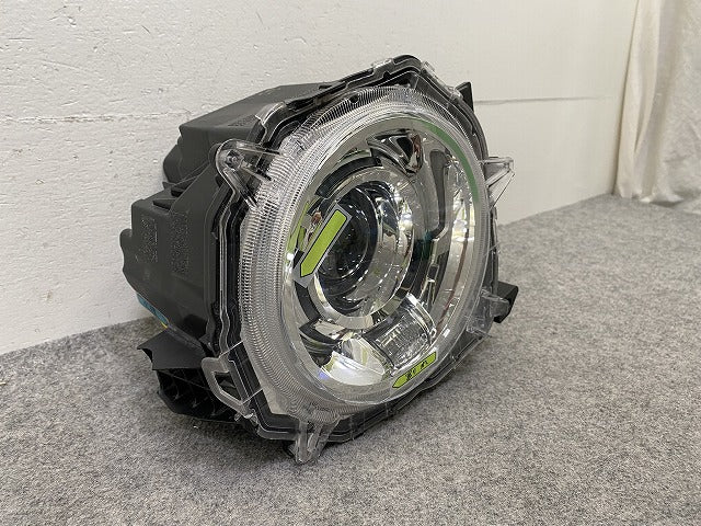 ジムニー/ジムニーシエラ JB64W/JB74W 純正 右 ヘッドライト/ランプ レベライザーLED 刻印3R RH KOITO 100-5938G スズキ(150939)