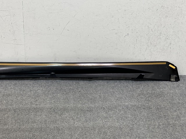 新品!プリウス 60系/ZVW6#/MXWH61# 純正 右 サイドステップ/サイドスカート モデリスタ 75850-ZW600/MSD44-47001/2 ブラック 218(150940)