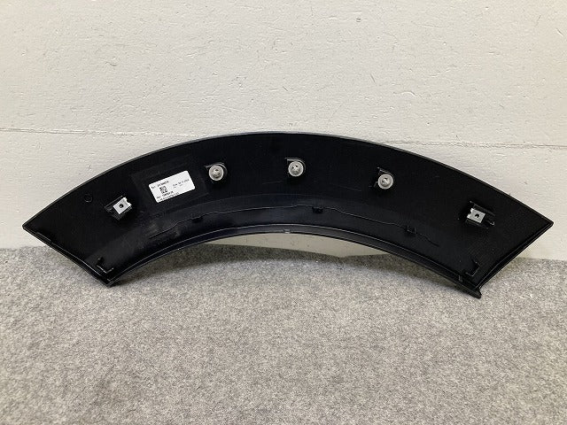 新品!ミニ クロスオーバー(F60) 純正 左 リア フェンダーアーチモール/オーバーフェンダー LH 5177 7 389 363 51777389363 MINI(150963)