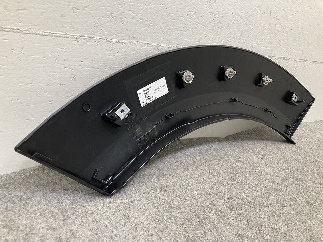 新品!ミニ クロスオーバー(F60) 純正 左 リア フェンダーアーチモール/オーバーフェンダー LH 5177 7 389 363 51777389363 MINI(150963)