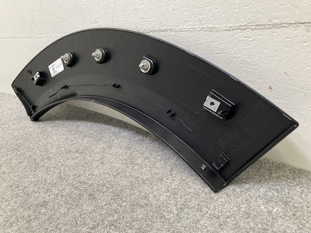 新品!ミニ クロスオーバー(F60) 純正 左 リア フェンダーアーチモール/オーバーフェンダー LH 5177 7 389 363 51777389363 MINI(150963)