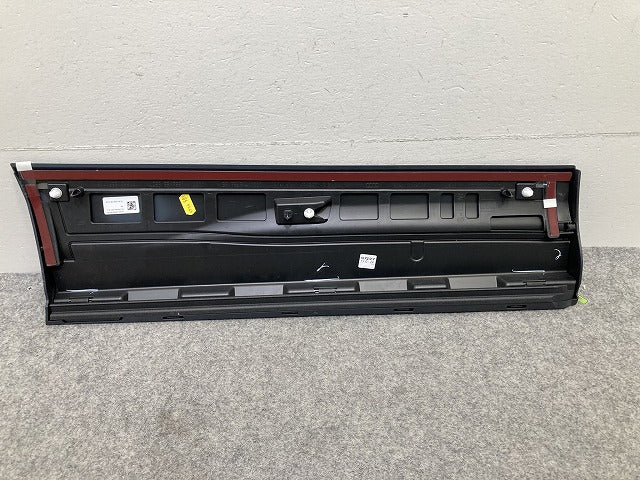新品!Q2 81A GACHZ/GACZE/GADFG/GADPC 純正 左 リア サイドパネル ロアモール 81A.853.969.A 81A853969AGRU 未塗装 アウディ(150968)