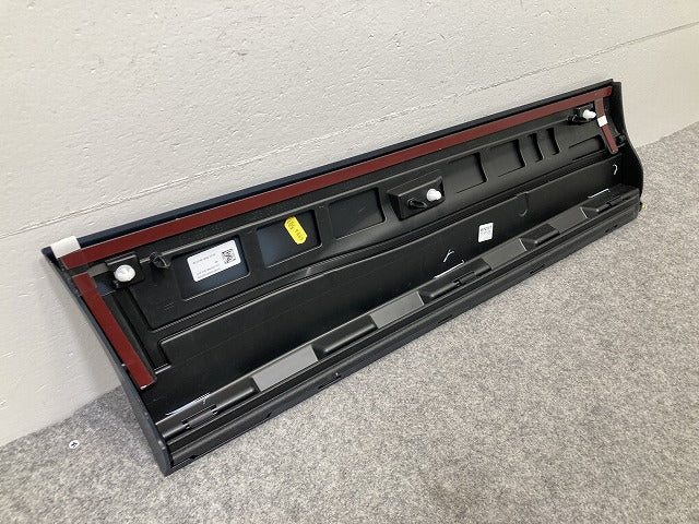 新品!Q2 81A GACHZ/GACZE/GADFG/GADPC 純正 左 リア サイドパネル ロアモール 81A.853.969.A 81A853969AGRU 未塗装 アウディ(150968)