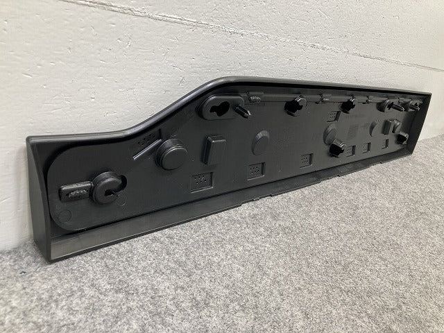 新品!XC90 LB/LD系 純正 左 リア ドア モール/プロテクター LH 31448429 39843021 未塗装 ボルボ(150969)