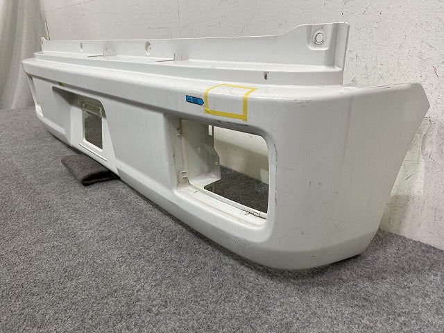 エブリィ/クリッパー NV100/スクラム/ミニキャブ DA17V/DR17V/DG17V/DS17V 純正 リア バンパー Rバンパー 71811-64P0 白素地(150974)