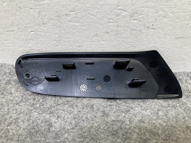 新品!F55/F56/F57 クーパー 純正 左 サイドスカットル トリム フェンダーバッジ 14275410/2410461 ブラック ソリッド MINI(150979)