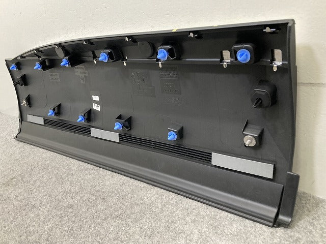 新品!5008 P8系 純正 前期 左 リア ドア モール/プロテクター LH 9814134277 98646496VV 素地 プジョー(150980)