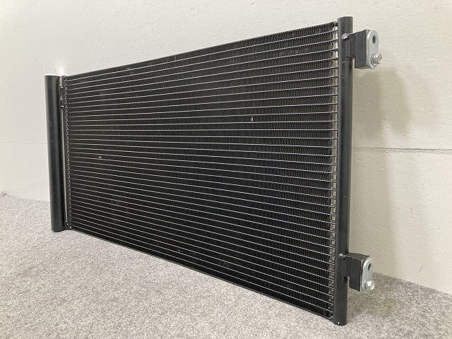 新品!R55 R56 R57 R58 R59 社外 エアコン コンデンサー A/C MAHLE ブラック MINI(150981)