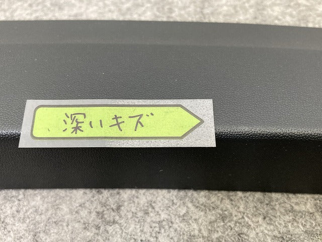 新品!GLAクラス H247/AMG 純正 左 フロント フェンダーアーチモール/オーバーフェンダー A247 880 67 04 2478806704 メルセデス(150982)
