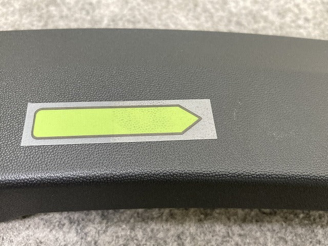 新品!GLAクラス H247/AMG 純正 左 フロント フェンダーアーチモール/オーバーフェンダー A247 880 67 04 2478806704 メルセデス(150982)