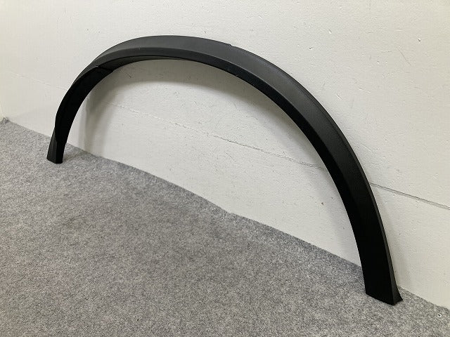 新品!GLCクラス W253/C253 純正 右 リア フェンダーアーチモール/オーバーフェンダー A 253 880 88 03 A2538808803 メルセデス(150983)