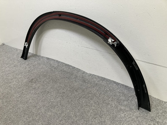 新品!GLCクラス W253/C253 純正 右 リア フェンダーアーチモール/オーバーフェンダー A 253 880 88 03 A2538808803 メルセデス(150983)