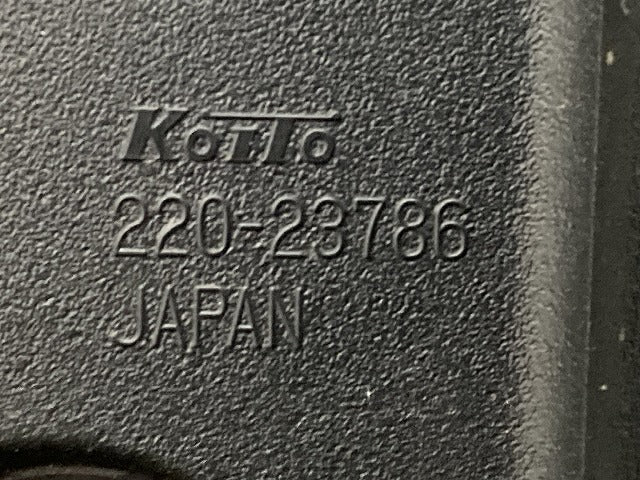 セレナ/ハイウェイスター C27/GFC27/GFNC27/HFC27 純正 後期 右 テールランプ/ライト/レンズ LED RH KOITO 220-23786 日産(150987)