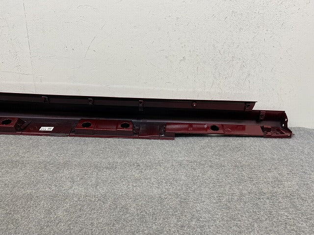 ヤリス KSP210/MXPA10/MXPA15/MXPH10/MXPH15 純正 左 サイドステップ/サイドスカート 75860-K0050 センシュアルレッド 3T3 トヨタ(150993)