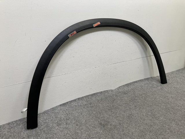新品!GLCクラス C253/X253 純正 右 フロント フェンダーアーチモール/オーバーフェンダー A 253 885 06 22 2538850622 メルセデス(151014)