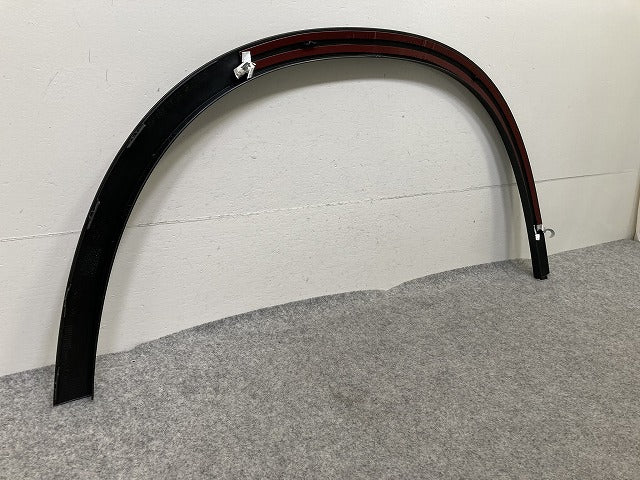 新品!GLCクラス C253/X253 純正 右 フロント フェンダーアーチモール/オーバーフェンダー A 253 885 06 22 2538850622 メルセデス(151014)