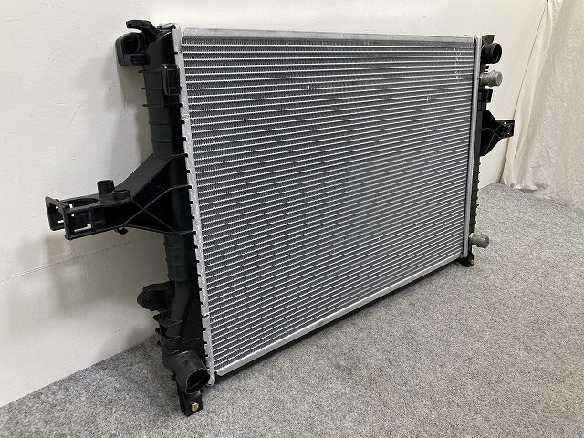 新品!S60/V70/XC70 RB/SB 社外 ラジエーター ラジエター アルミ NRF ボルボ(151022)