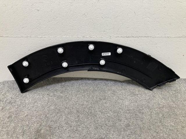 新品!ミニ クラブマン F54 クーパー 純正 右 リア フェンダーアーチモール/オーバーフェンダー 7373338-NAS 51777401058 素地 MINI(151028)