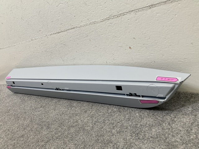 新品!アルティオン 3H系 純正 右 リア ドア モール/プロテクター 3G8 853 991B 3G8854899GRU 未塗装 フォルクスワーゲン(151030)