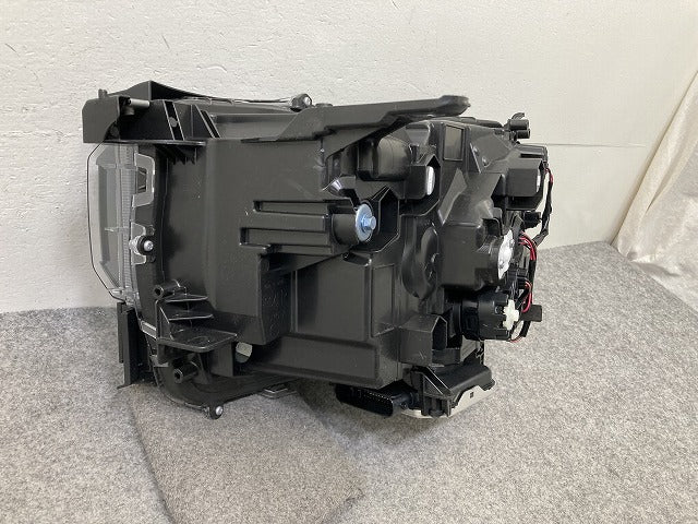 ランドクルーザー/ランクル 250/TRJ250W/GDJ250W 純正 右 ヘッドライト/ランプ レベライザーLED 刻印4V RH ICHIKOH 60-343 トヨタ(151032)