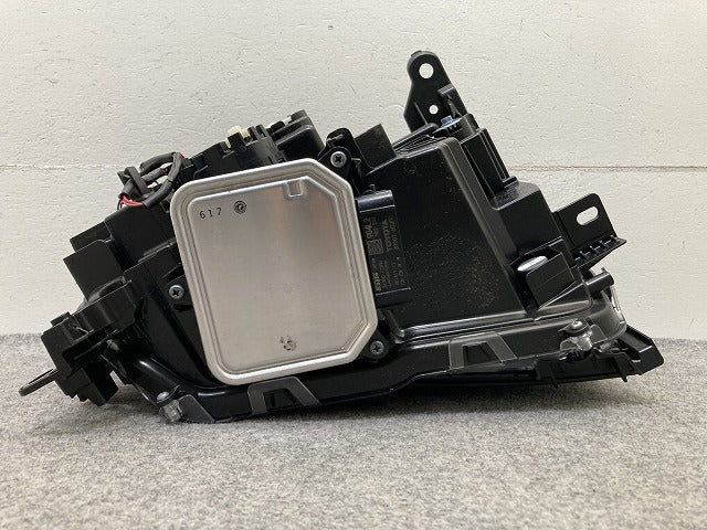 ランドクルーザー/ランクル 250/TRJ250W/GDJ250W 純正 左 ヘッドライト/ランプ レベライザーLED 刻印4V LH ICHIKOH 60-343 トヨタ(151033)