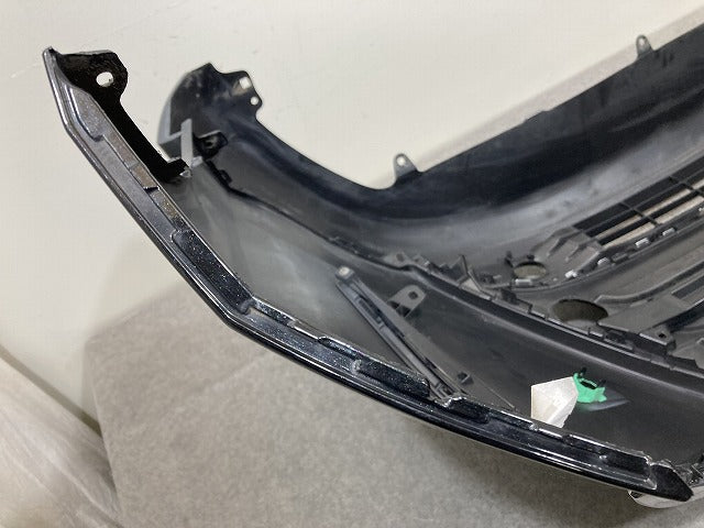 ハリアー 80系 MXUA80/MXUA85/AXUH80/AXUH85 純正 フロント バンパー グリルスポイラー付 52119-48830 ブラックパール 219 トヨタ(151041)