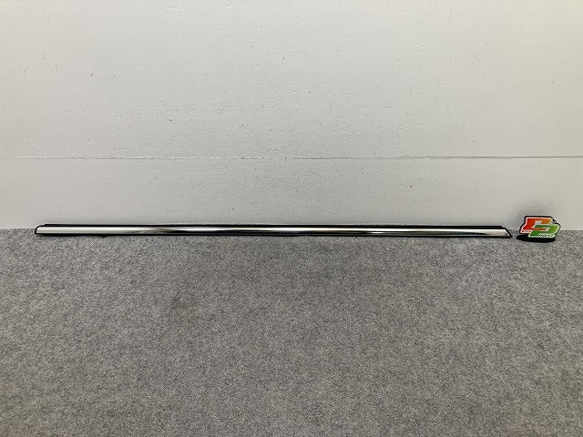 新品!R55 R56 R57 R58 R59 純正 右 フロント ドア ベルトモールアウター RH 51337146092 MINI(151053)