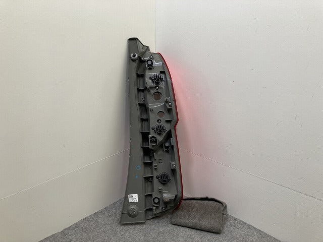 N-BOX/NBOX Nボックス JF3/JF4 純正 後期 左 テールランプ/ライト/レンズ LED LH ICHIKOH D274 ホンダ(151056)