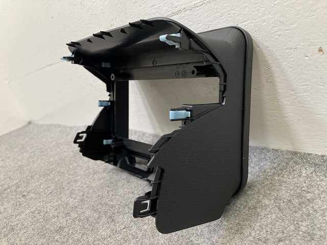 新車取り外し!N-BOX/NBOX Nボックス JF5/JF6 純正 8インチナビ パネル オーディオカバー AVパネル 77250-32R-00 素地 ホンダ(151058)