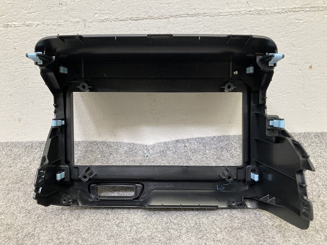 新車取り外し!N-BOX/NBOX Nボックス JF5/JF6 純正 8インチナビ パネル オーディオカバー AVパネル 77250-32R-00 素地 ホンダ(151062)