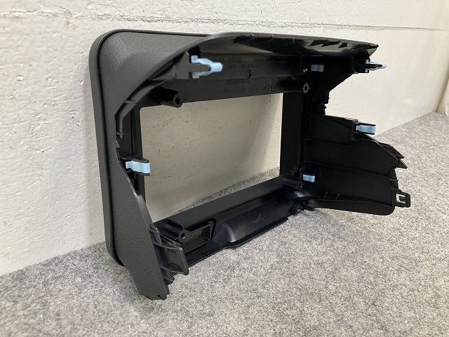 新車取り外し!N-BOX/NBOX Nボックス JF5/JF6 純正 8インチナビ パネル オーディオカバー AVパネル 77250-32R-00 素地 ホンダ(151064)