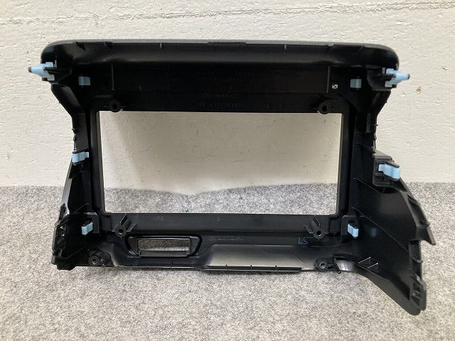 新車取り外し!N-BOX/NBOX Nボックス JF5/JF6 純正 8インチナビ パネル オーディオカバー AVパネル 77250-32R-00 素地 ホンダ(151068)