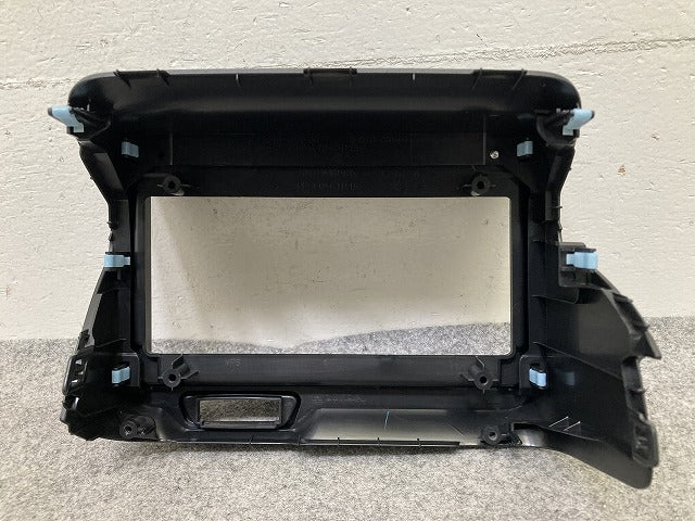新車取り外し!N-BOX/NBOX Nボックス JF5/JF6 純正 8インチナビ パネル オーディオカバー AVパネル 77250-32R-00 素地 ホンダ(151076)