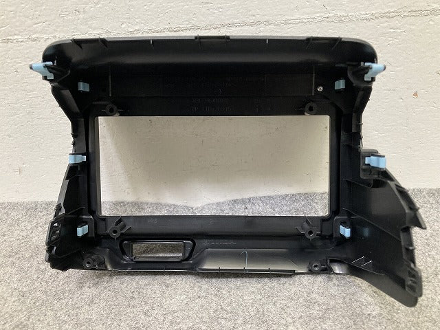 新車取り外し!N-BOX/NBOX Nボックス JF5/JF6 純正 8インチナビ パネル オーディオカバー AVパネル 77250-32R-00 素地 ホンダ(151078)