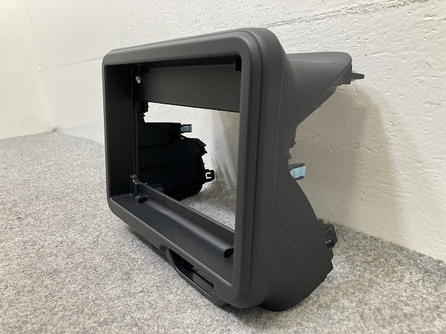 新車取り外し!N-BOX/NBOX Nボックス JF5/JF6 純正 8インチナビ パネル オーディオカバー AVパネル 77250-32R-00 素地 ホンダ(151080)