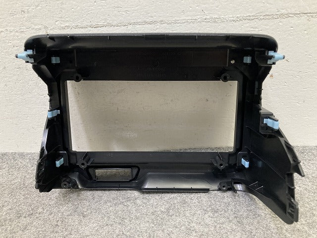 新車取り外し!N-BOX/NBOX Nボックス JF5/JF6 純正 8インチナビ パネル オーディオカバー AVパネル 77250-32R-00 素地 ホンダ(151080)