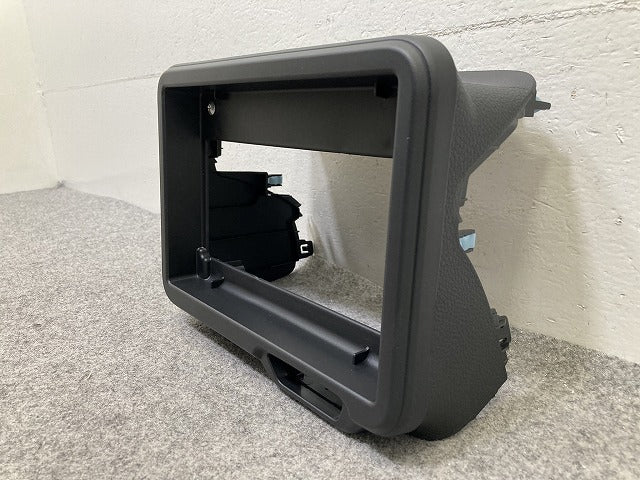 新車取り外し!N-BOX/NBOX Nボックス JF5/JF6 純正 8インチナビ パネル オーディオカバー AVパネル 77250-32R-00 素地 ホンダ(151081)