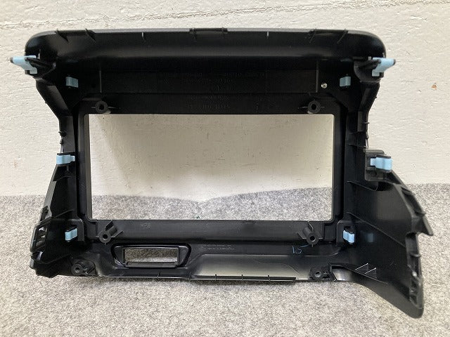 新車取り外し!N-BOX/NBOX Nボックス JF5/JF6 純正 8インチナビ パネル オーディオカバー AVパネル 77250-32R-00 素地 ホンダ(151084)